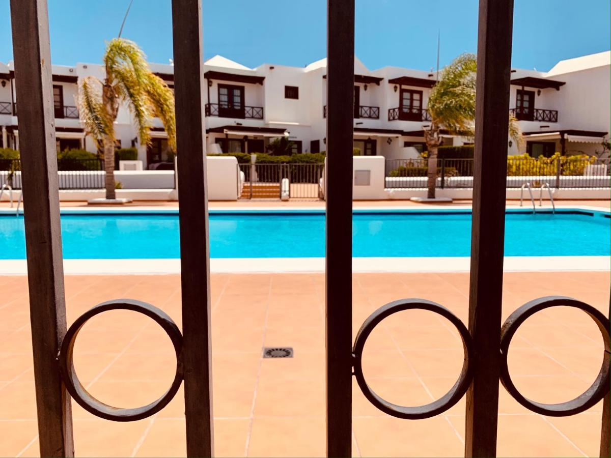 Lovely Casa Felicidad, Swimming Pool, Wifi X Private Garden Playa Blanca  Exteriör bild