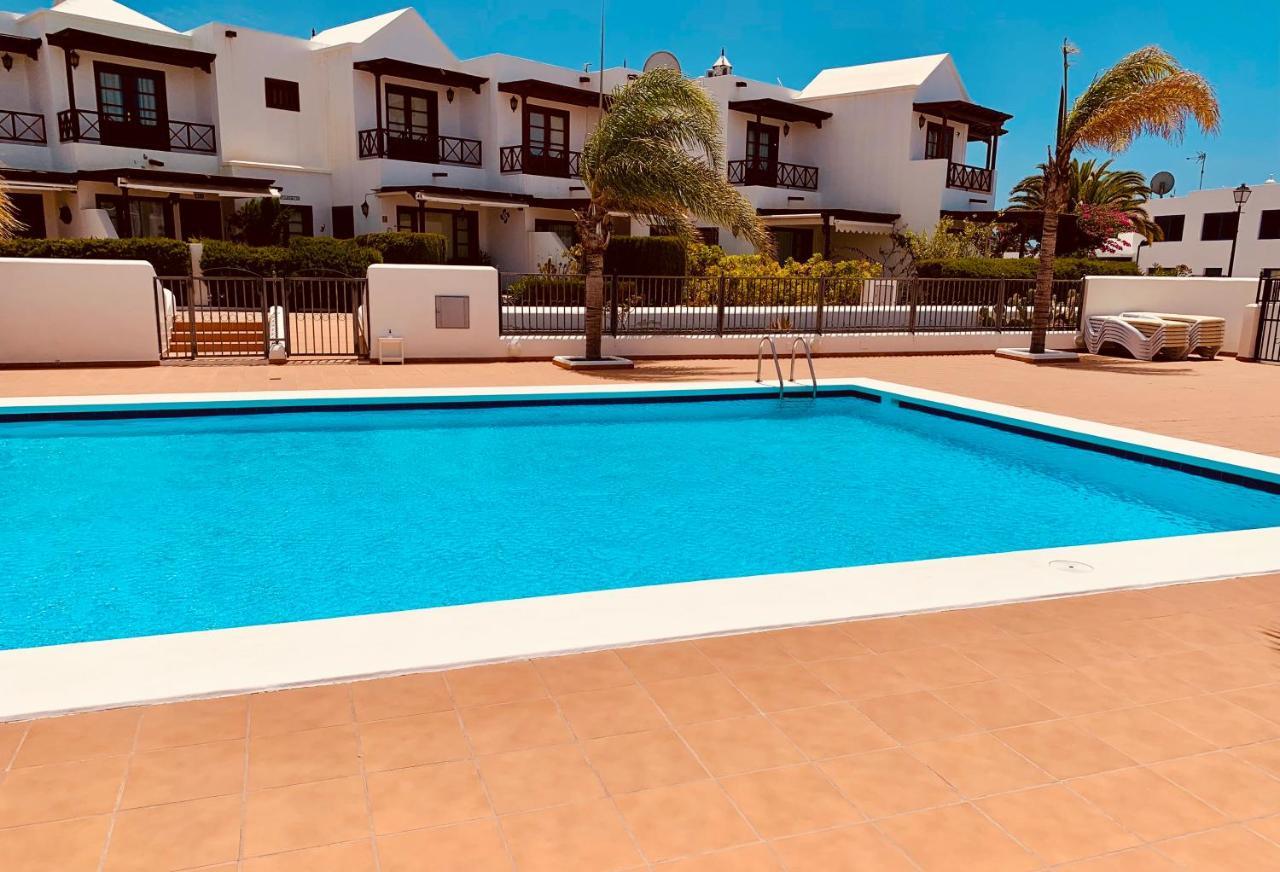 Lovely Casa Felicidad, Swimming Pool, Wifi X Private Garden Playa Blanca  Exteriör bild