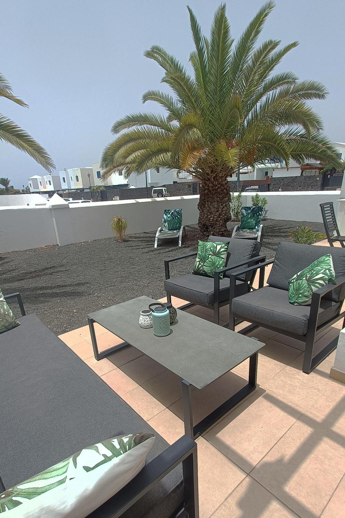 Lovely Casa Felicidad, Swimming Pool, Wifi X Private Garden Playa Blanca  Exteriör bild