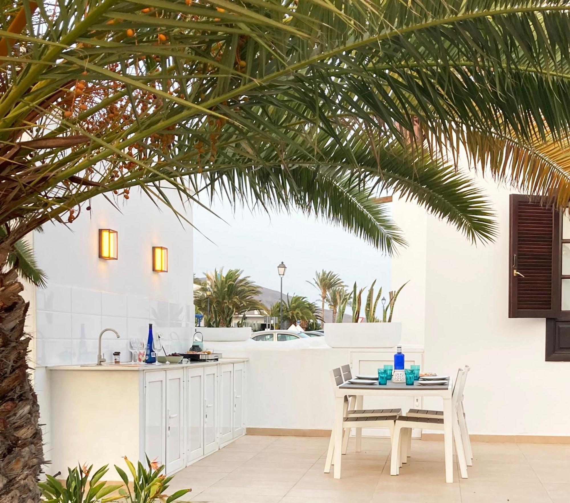 Lovely Casa Felicidad, Swimming Pool, Wifi X Private Garden Playa Blanca  Exteriör bild